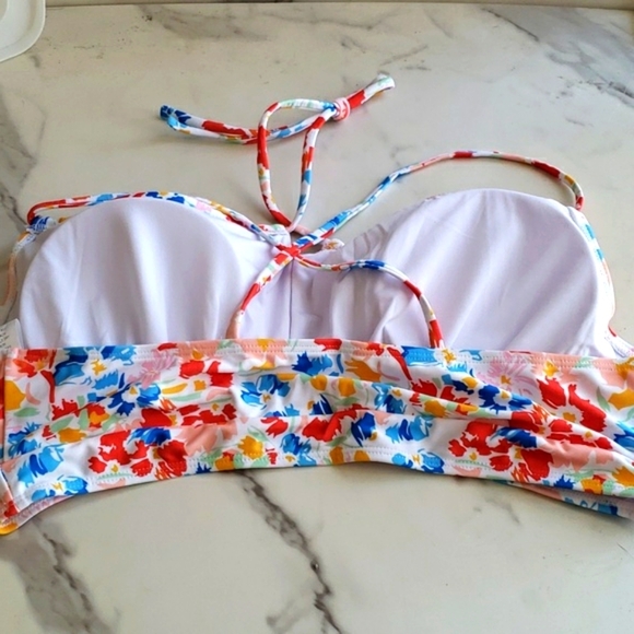 Tutorutor High Waisted Ruffle Floral Print Bikini Set Size M - Picture 8 of 13